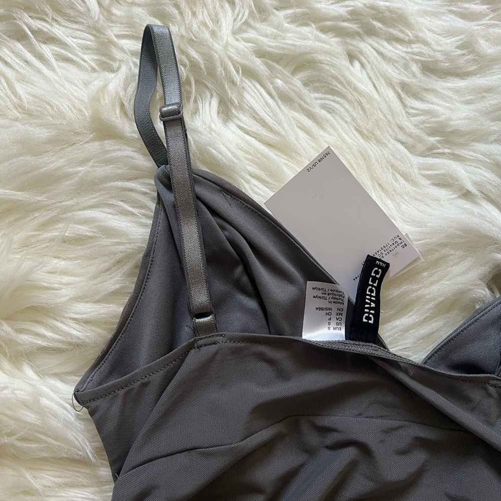 H&M Gray Ruched Spaghetti Strap Top - Picture 4 of 7